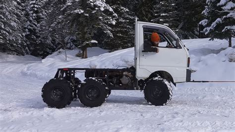 This 6x6 Kei Truck Is Actually a Polaris SxS With a Mitsubishi Minicab Body