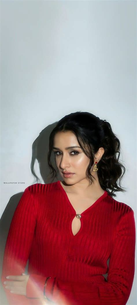 Pin By Nash On Shraddha Kapoor Katrina Kaif Hot Pics Shraddha Kapoor Bollywood Outfits