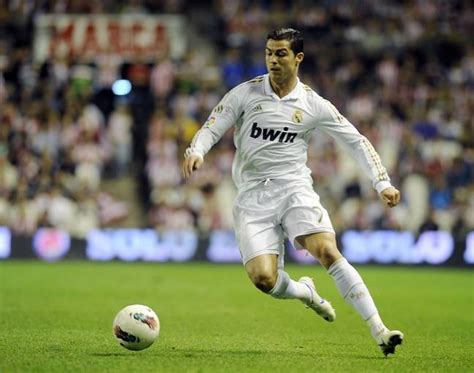 Fútbol Liga 2011 2012 Cristiano Ronaldo Y Sus 44 Goles Casi Media