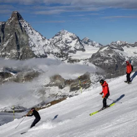 These Babes Smokin Hot Car Selfies Whiskey Babes