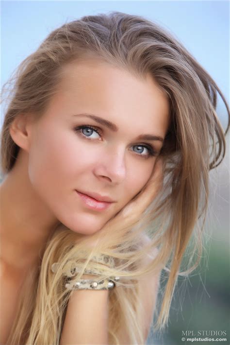 Karissa Mpl Studios Nude Model Bobs And Vagene My XXX Hot Girl