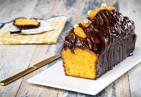 Cake à la carotte façon portugaise avec un glaçage chocolat Rececette