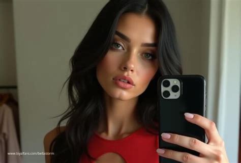 Neon Nude Bella Storm Goddess Of Desire Official Photos Loyalfans