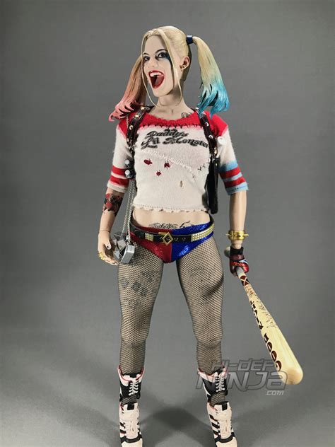 A Review Of Hot Toys Harley Quinn Figure From Suicide Squad Hi Def Ninja Blu Ray