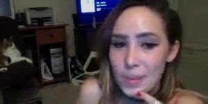 Girl On Fleek Would Like To Show You Her Nude Body Porn Videos