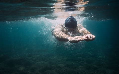 The Mammalian Diving Reflex: How Washing Your Face Slows Your Heart Rate