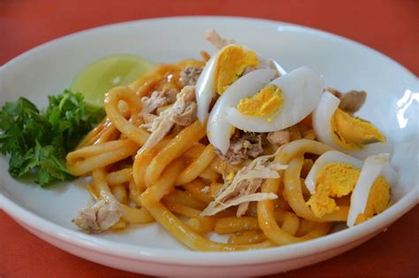 traditional burmese food     visiting myanmar focus