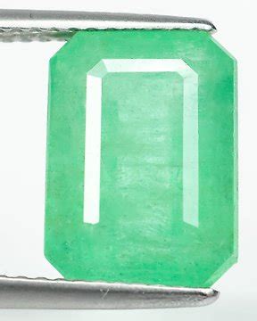 No Reserve Green Zambian Emerald 8 19 Ct Catawiki