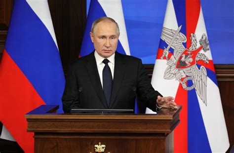 Putin Will Not Live to See 2024, Says Exiled Russian Official