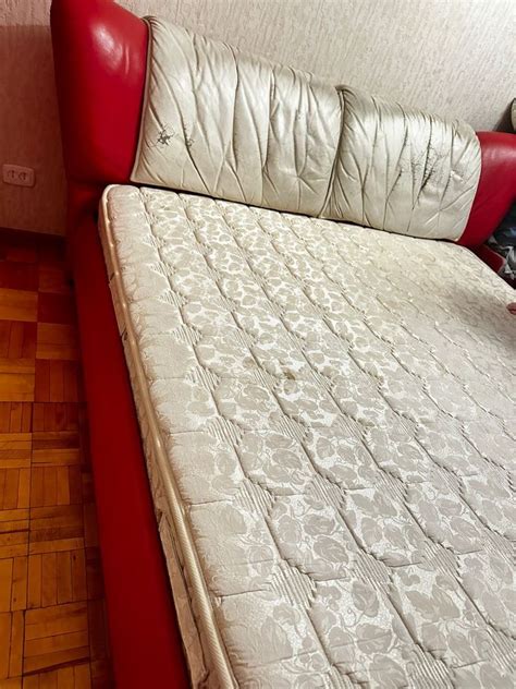 Продам двуспальную кровать, размер 200*220 - Мебель для спальни Усть ...