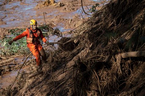 Número De Mortos Sobe Para 110 Em Mg 238 Pessoas Seguem Desaparecidas