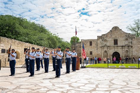 Fiesta 2023 celebrates U.S. Air Force Day at the Alamo > Joint Base San ...