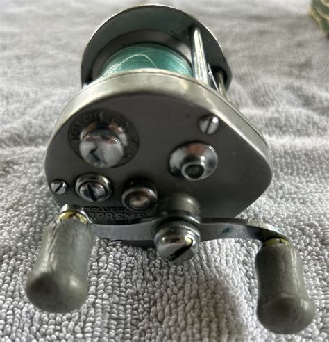 Vintage Pflueger Supreme 1573 Level Wind Casting Reel With Original