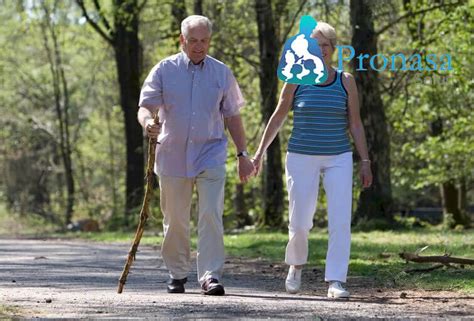 Son Buenos Los Bastones Para Las Personas Mayores Pronasa Salud