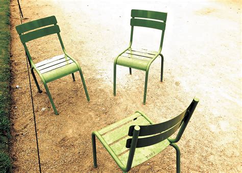 Three chairs: In, out and up | Canadian Mennonite Magazine