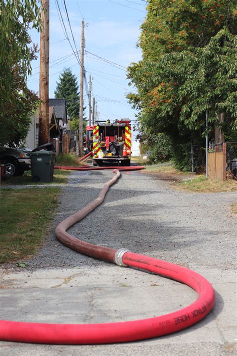 Everett Fire Crews Contain Garage Fire In North Everett Saturday