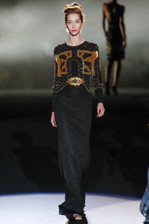 Runway Badgley Mischka Fall Rtw Collection