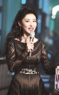 Zhou Tao Who Had Left CCTV Was Too Dared To Wear It She Wore A Nude