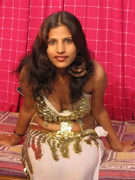 Sexy Desi Girl Stripping Out Of Her Traditional Indian Costume Porn Pictures XXX Photos Sex