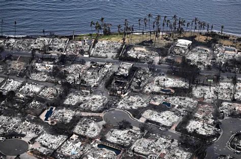 Hawaiian Wildfires: Mick Fleetwood 'Heartbroken' Over Maui Restaurant