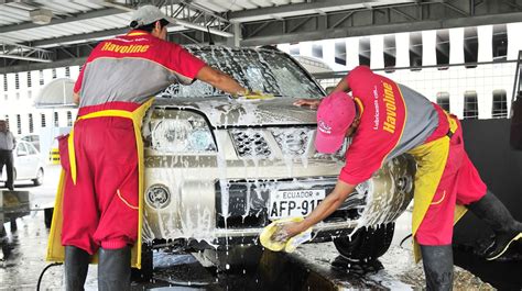 El Lavado B Sico De Autos Se Ofrece Desde Hasta D Lares