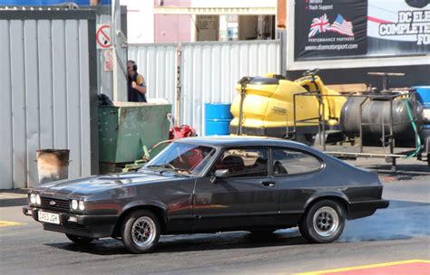 C453 JGH 1985 Ford Capri 1 6 Laser Nivek Old Gold Flickr