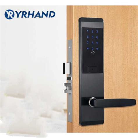 11 Rekomendasi Smart Door Lock Terbaik Untuk Keamanan 2024