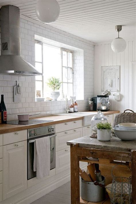 20 Dreamy Farmhouse Kitchen Design Ideas - Home Decoration and ...