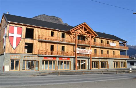 Saint Jean De Maurienne Le Nouveau B Timent Sur Les Quais De Larvan