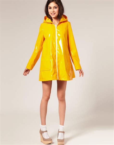 Yellow Rain Jacket In 2021 Raincoat Outfit Coat Outfit Casual Stylish Raincoats