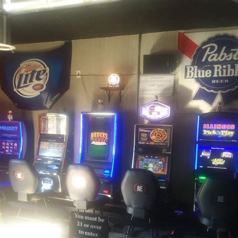 Rookies Sports Bar & Grill - Home