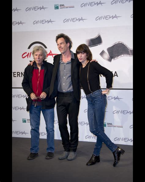 Photo Le producteur David Mathieu Mahias Lou Doillon et son père