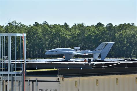 Ship Motion Platform Brings Unique Testing Tool To Nawcad Lakehurst Naval Aviation News