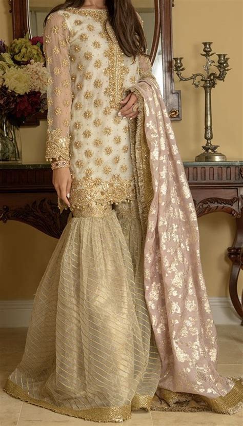 Top Unique Beautiful Wedding Gharara Sharara Dresses Designs For