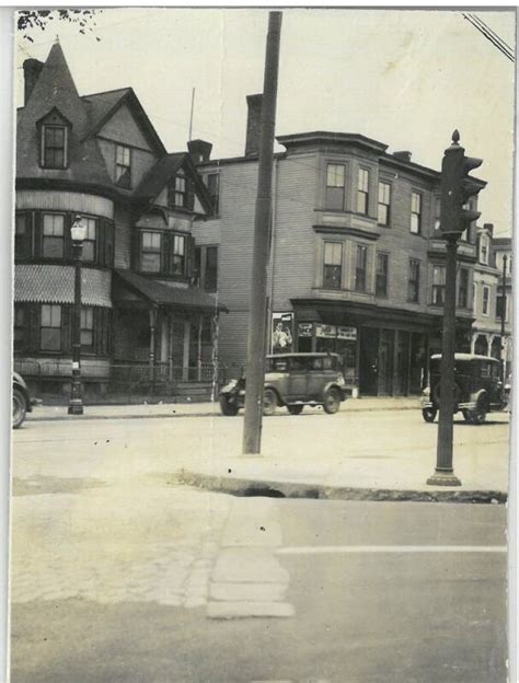 Everett Public Libraries, Everett, Mass. · School and Main St. · NOBLE ...