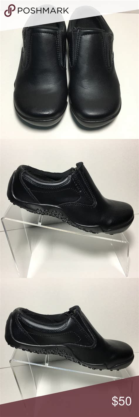 Wolverine Slip Resistant Nurse Clog Black 6M | Clogs, Nursing clogs, Boots