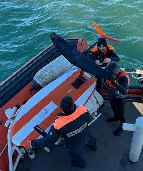 Surfista Finisce Alla Deriva Recuperato Dalla Motovedetta