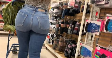 Phat Bubble Perfect Round Ass In Jeans Not Oc Ass Forum