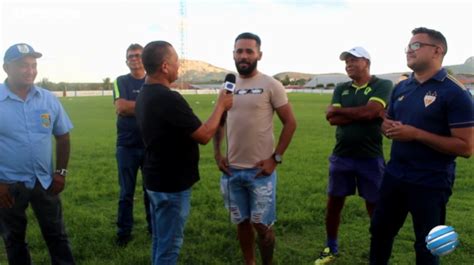 TV Monólitos Craques que fizeram história no Quixadá se preparam para