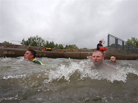 Rock Race in Würzburg Regen und Schlamm am Fuße der Festung Marienberg