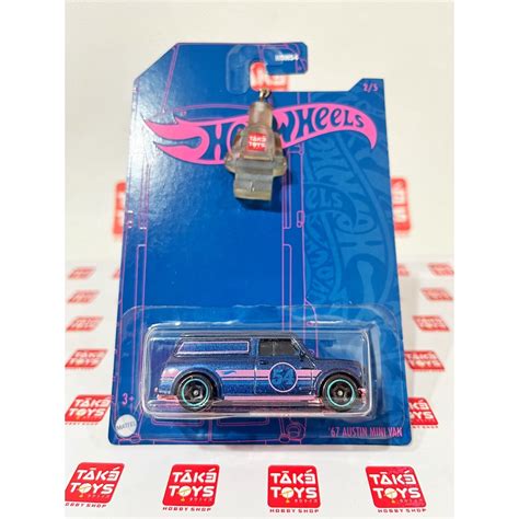 Jual Hot Wheels 54th Anniversary Blue And Pink Series 67 Austin Mini Van Shopee Indonesia