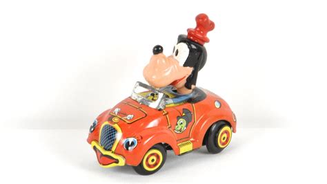 Goofy Car Tin Wind Up Toy | M408 | The Toy Auction 2014