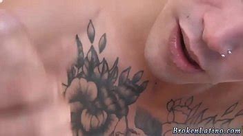 Des garçons latins chauds et des vidéos de sexe gay Quand je me promenais en regardant XVIDEOS