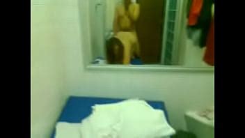 Casada De La Cascada Cogiendo Con Su Amante 1 XVIDEOS