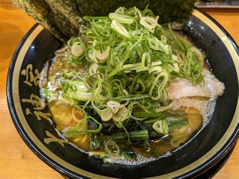 『のり九条ネギラーメン』横浜家系ラーメン 大神家のレビュー ラーメンデータベース