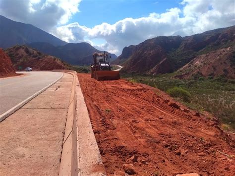 Vialidad Nacional Avanza Con El Mantenimiento De La Red Vial En La