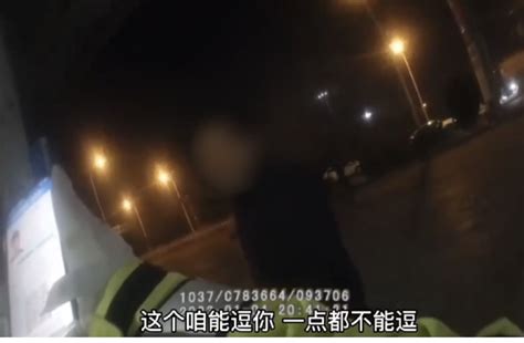 一男子无证驾驶冒用小舅子驾照