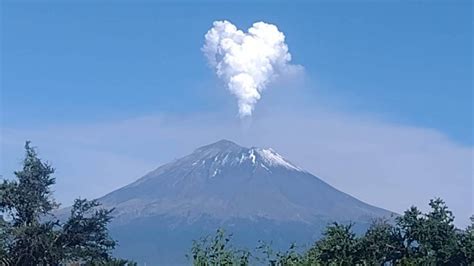 Captan Fumarola En Forma De Corazón Del Popocatépetl La Jornada