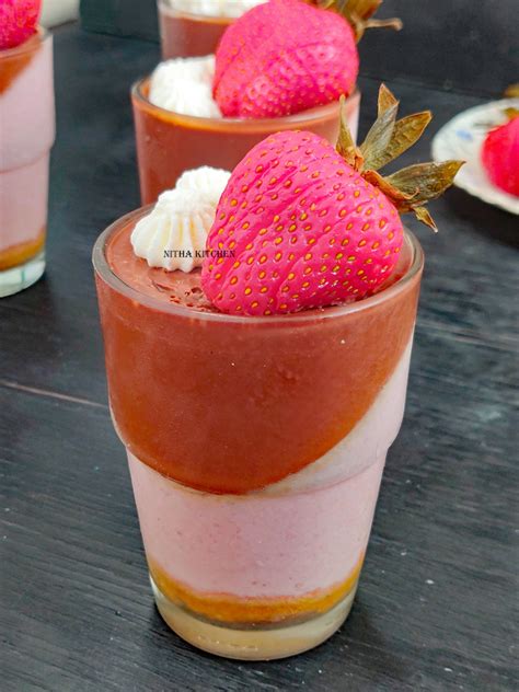 Eggless Strawberry Chocolate Mousse Recipe