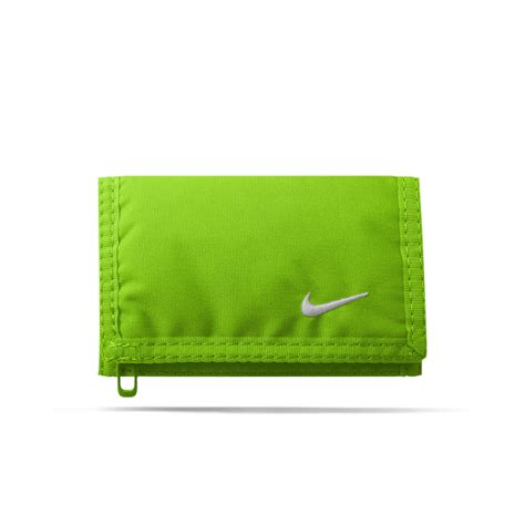 NIKE Basic Wallet Geldbeutel (385) in Grün
